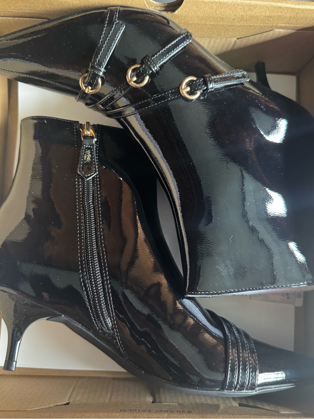 Coutgo Womens Buckle Strap Ankle Booties Kitten Lo Size 7 New In Box